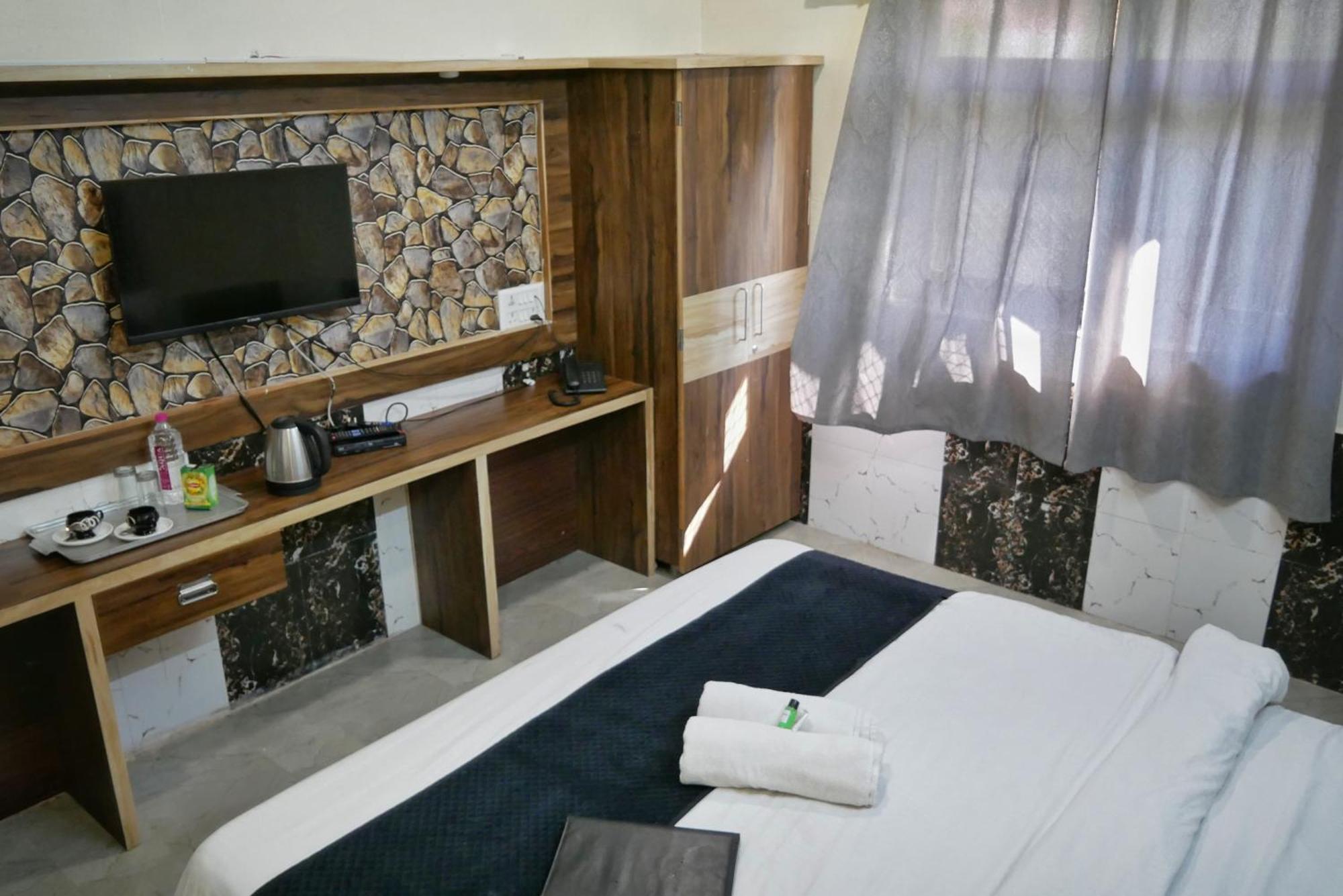Hotel Grand Vijay Pushkar Exterior photo
